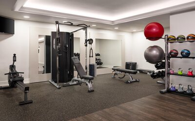 Hilton Orrington / Evanston