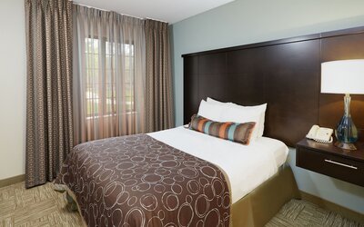 Staybridge Suites Chicago - Glenview by IHG