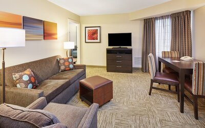 Staybridge Suites Chicago - Glenview by IHG