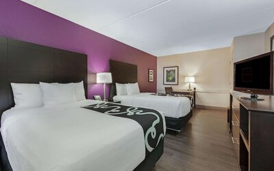 La Quinta Inn by Wyndham Miami Airport North