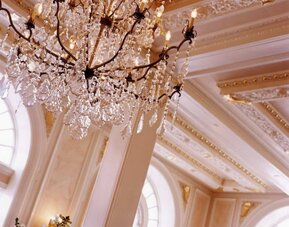 Beresford Arms Hotel