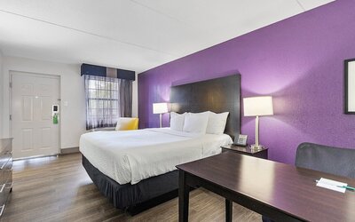 La Quinta Inn by Wyndham Miami Airport North