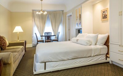 Beresford Arms Hotel