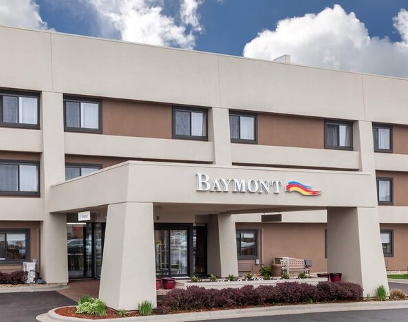 Baymont by Wyndham Glenview