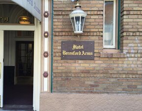 Beresford Arms Hotel