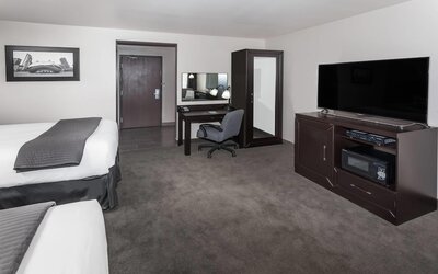 Baymont by Wyndham Glenview