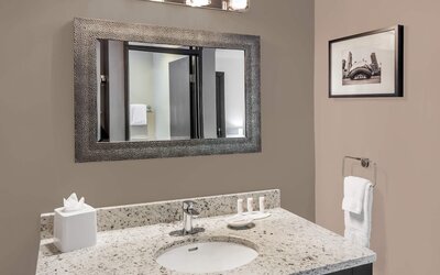 Baymont by Wyndham Glenview