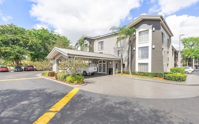 La Quinta Inn by Wyndham Miami Airport North
