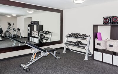Baymont by Wyndham Glenview