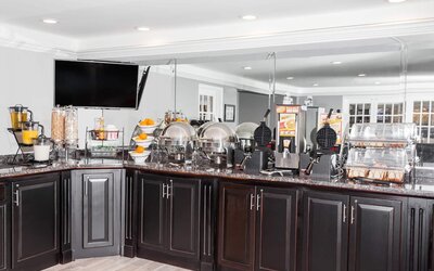 Baymont by Wyndham Glenview
