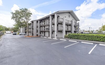 La Quinta Inn by Wyndham Miami Airport North