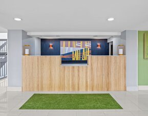 Spark by Hilton Des Plaines Chicago O'Hare