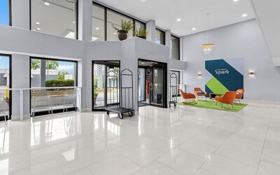 Spark by Hilton Des Plaines Chicago O'Hare