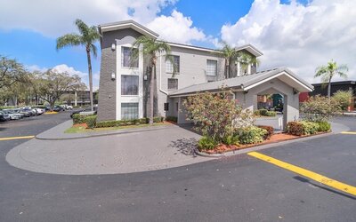 La Quinta Inn by Wyndham Miami Airport North
