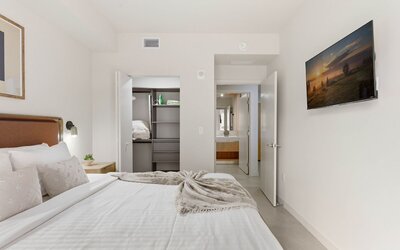 Miami 1BR Getaway for 4 Guests at The Crosby