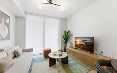 Miami 1BR Getaway for 4 Guests at The Crosby