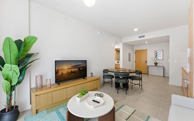 Miami 1BR Getaway for 4 Guests at The Crosby
