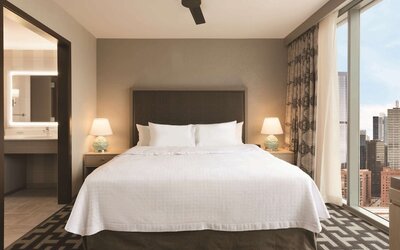 Homewood Suites by Hilton Chicago West Loop Fulton Mkt Area