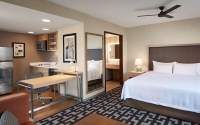 Homewood Suites by Hilton Chicago West Loop Fulton Mkt Area