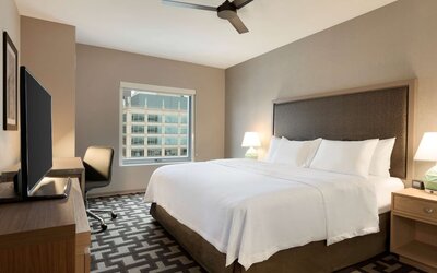 Homewood Suites by Hilton Chicago West Loop Fulton Mkt Area