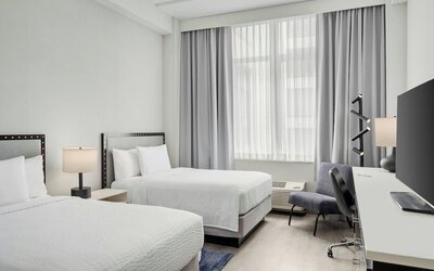 Fairfield Inn & Suites Chicago Downtown / Magnificent Mile