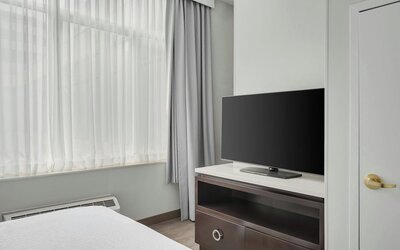 Fairfield Inn & Suites Chicago Downtown / Magnificent Mile