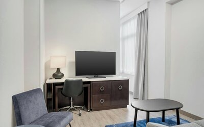 Fairfield Inn & Suites Chicago Downtown / Magnificent Mile