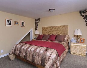 Noe's Nest Bed and Breakfast