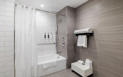 Infinity Hotel San Francisco, Tapestry Collection by Hilton