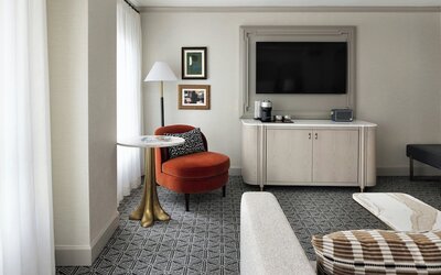 The Talbott, Autograph Collection