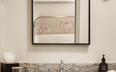 The Talbott, Autograph Collection