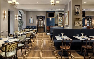 The Talbott, Autograph Collection