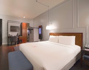 Axiom Hotel