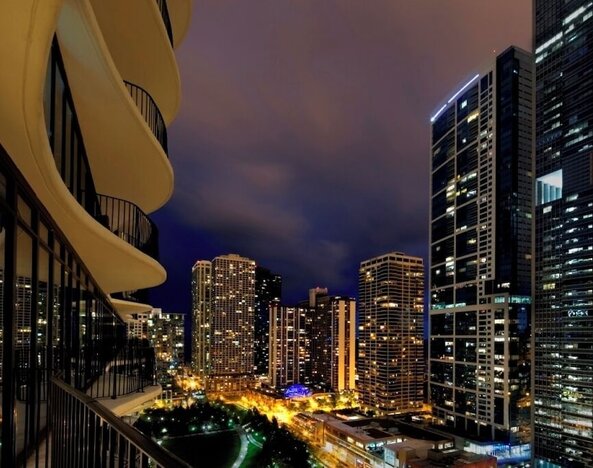 Radisson Blu Aqua Hotel Chicago