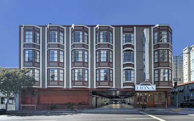 Hotel Fiona