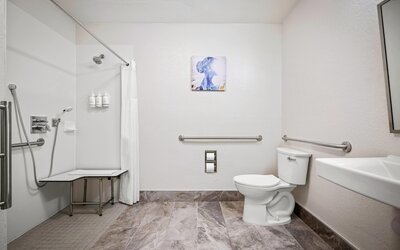 La Quinta Inn & Suites by Wyndham Miami Airport West