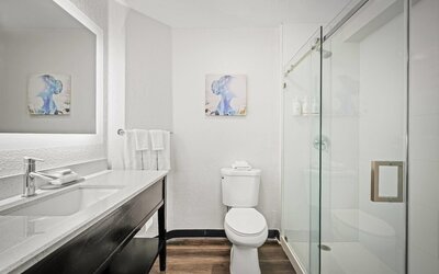 La Quinta Inn & Suites by Wyndham Miami Airport West