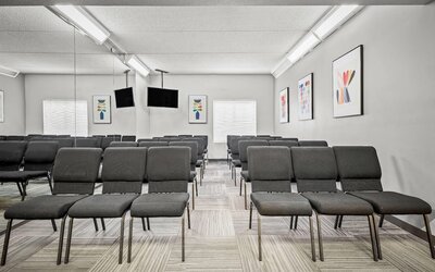 La Quinta Inn & Suites by Wyndham Miami Airport West