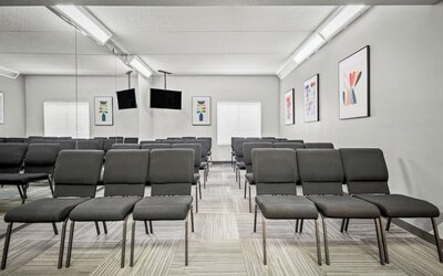 La Quinta Inn & Suites by Wyndham Miami Airport West