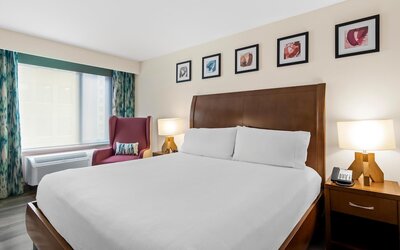 Hilton Garden Inn Chicago Downtown Riverwalk