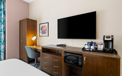 Hilton Garden Inn Chicago Downtown Riverwalk