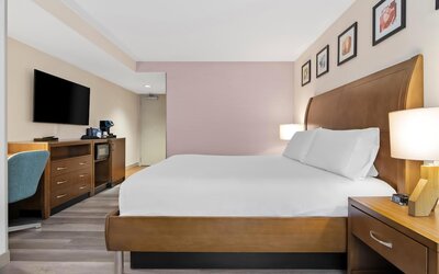 Hilton Garden Inn Chicago Downtown Riverwalk