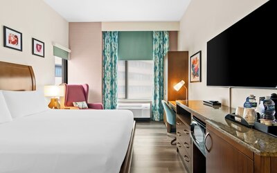 Hilton Garden Inn Chicago Downtown Riverwalk
