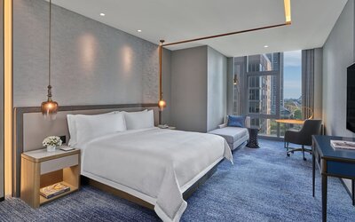 The St. Regis Chicago