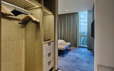 The St. Regis Chicago