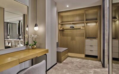 The St. Regis Chicago