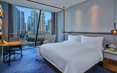 The St. Regis Chicago