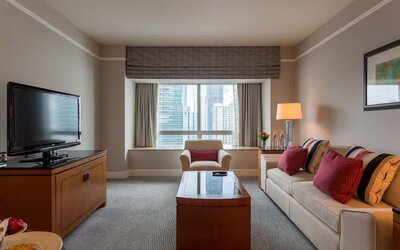 Residence at the Four Seasons
