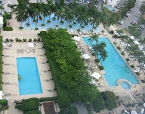 Residence at the Four Seasons