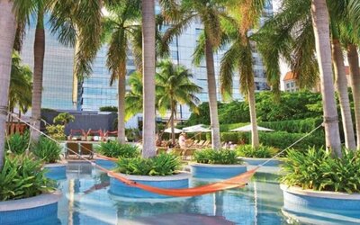 Residence at the Four Seasons
